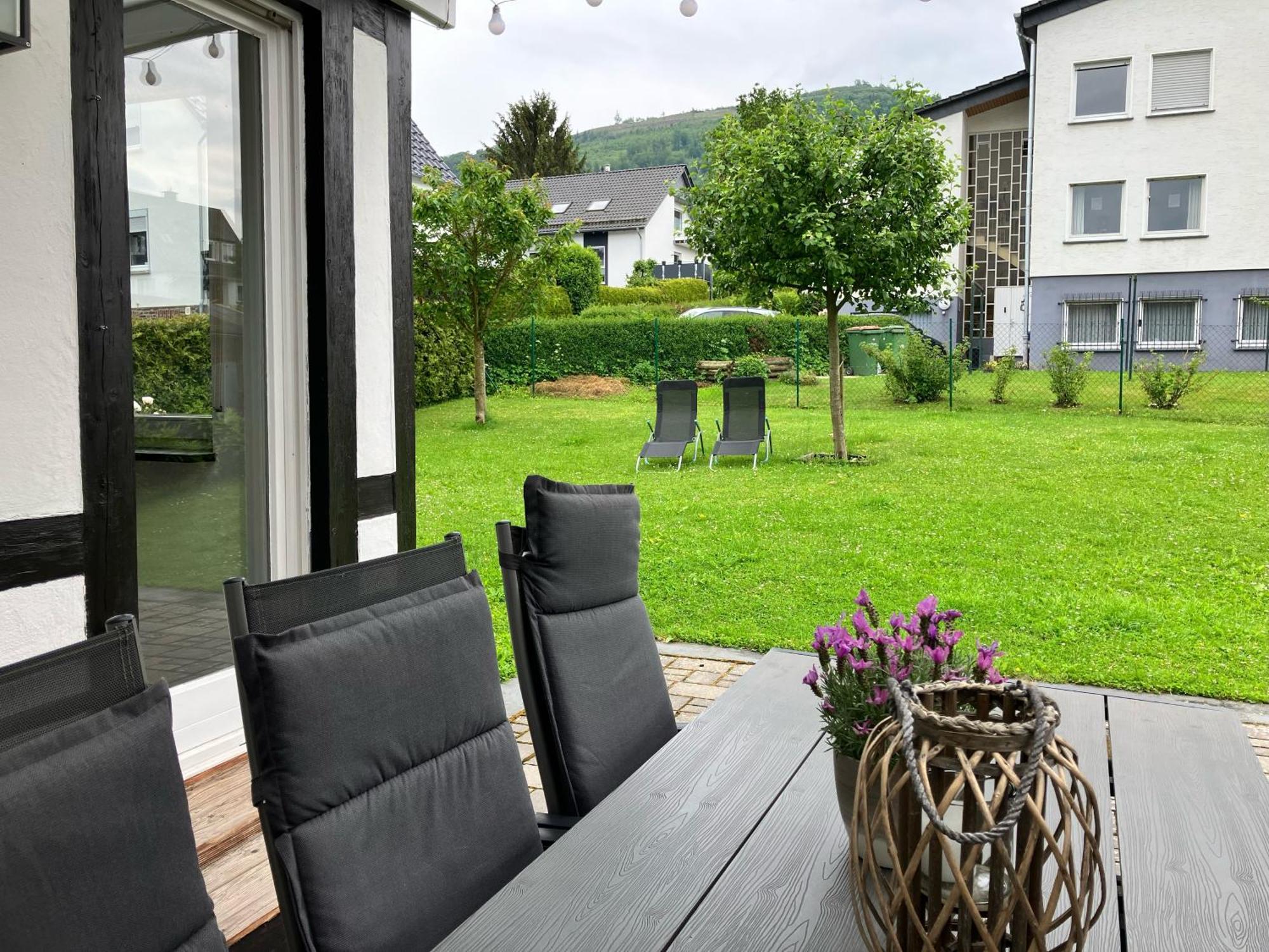 Landhaus Augenblicke In Olsberg - Modernes Ferienhaus Mit Garten Extérieur photo